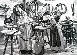 Jeunesse: Women making pneumatic tyres for bicycles
