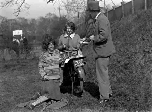 Barnaby: WOMEN MOTOR CYCLISTS