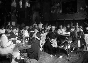 Kriegshilfsdienst: Women at needlework, 1914