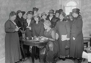 Enlisting: Women offering their services in support of World