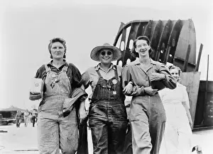 Home Front: Three women shipyard workers on their lunch break