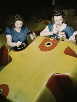 Servicing: Women war workers, circa 1942