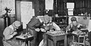 Welders: Women welders at work, WW1