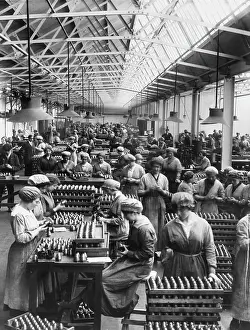 Fuse: Women workers, World War I