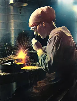 Welders: Women workers, World War I