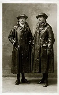 Oilskins: Two Women of the WRNS