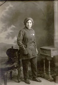 Knicker: Women WW1 Munitions