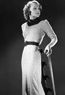 Apparel: Women's fashion, 1937