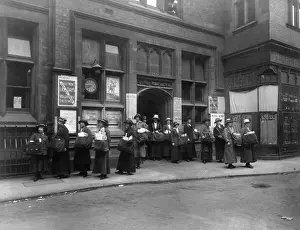 Mails: Women's WW1 Work - Postwomen in York