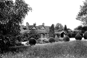 Wonersh: Wonersh, Great Tangley Manor 1913