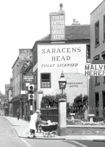 Childcare: Worcester, the Saracens Head 1936