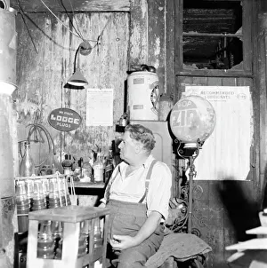 Bric: Worcestershire garage and owner before a fire