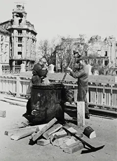 Reopening: Work on the Schwedenbrucke in Vienna before reopening. 1