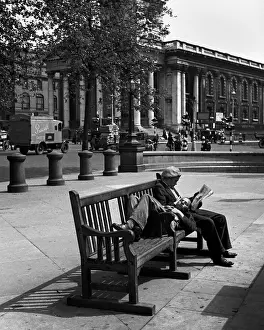 Bored: Out of work, Trafalgar Square, London