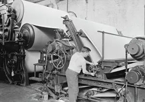 Reel: Worker making matchboard on cylinder machines, 1936