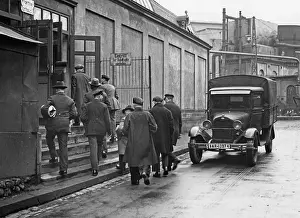 Forbidden: Worker on the way to work, 1935
