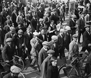 Bata: Workers of the Bata Shoes factory, 1930