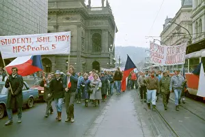 Narodni: Workers - march - general strike - Narodni (National)