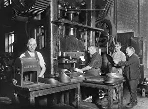 Mailboxes: Workers - Occupations - Men - Factory