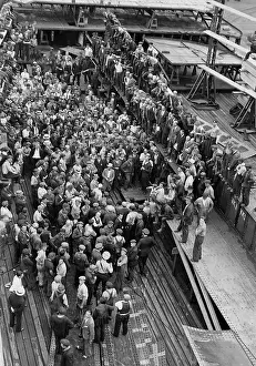 Larson: Workers at the port of Kearney, 1931