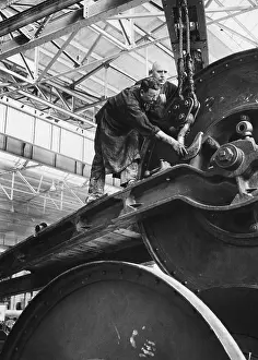 Spool: Workers in the Siemens-Schuckert factories in Berlin