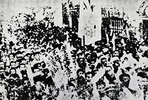 Strikes: Workers Start Political Strikes in Shanghai, All