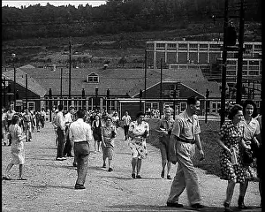 Campus: Workers Walking Across Campus at the Oak Ridge