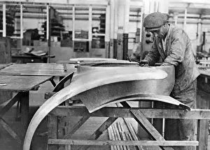 Friedrichshafen: Workers at the Zeppelin shipyard in Friedrichshafen, 1925