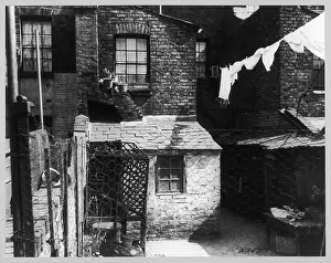 Slums: WORKING CLASS SLUMS