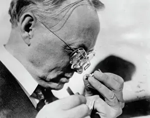 Loupe: Working magnifying glass for jewelers
