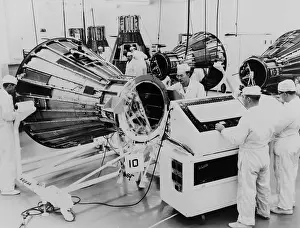 Mcdonell: Workmen assemble Project Mercury space capsules ?