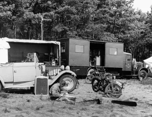 Anvil: Workshop of the NSKK in the camp of the Motor-HJ, 1938