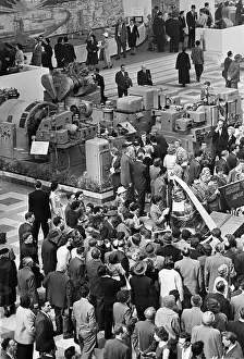 Inspecting: World Fair in Brussels