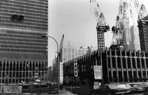 Douglas Dickins: WORLD TRADE CENTER