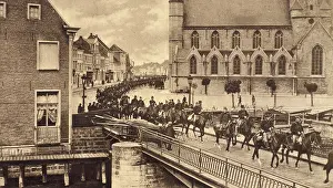 Lcgr0113: World War 1. Belgian cavalry evacuating Ghent
