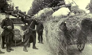 Lcgr0113: World War 1. German invasion troops searching