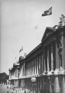 Invaders: World War 2: Occupation of Paris by German invaders