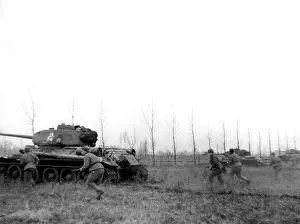 Izrail: World War II, 1944