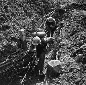 Troups: World War II