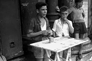 Shoeshine: World War II