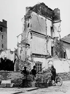 Checkout: World War II