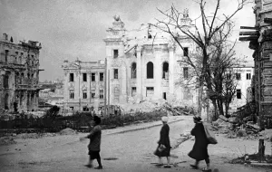 Therapy: World War II