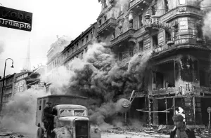 Khaldey: World War II