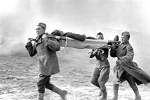 Stretcher: World War II