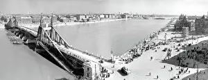 Khaldey: World War II