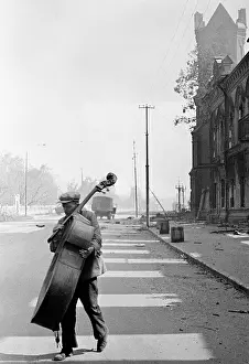 Cello: World War II