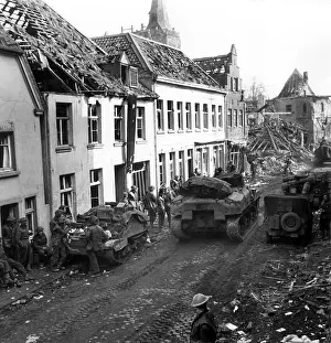 43rd: World War II - Advance of the Allies