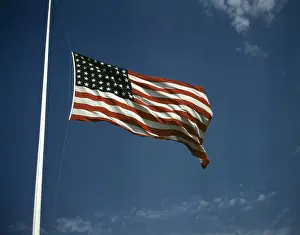 Symbolize: World War II, American flag, original caption: ?