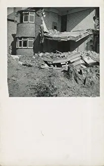 1939 1945: World War II - bomb damage