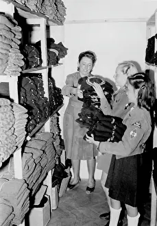 Swastica: World War II - Children's Evacuation Program 1943